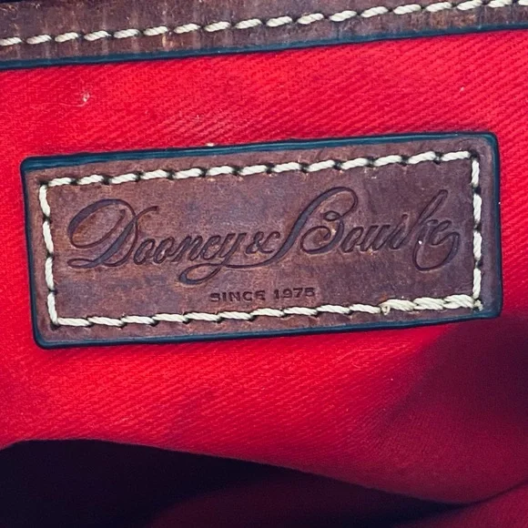 🖤 Dooney & Bourke Black and Brown Leather Purse.🖤 - Picture 6 of 12